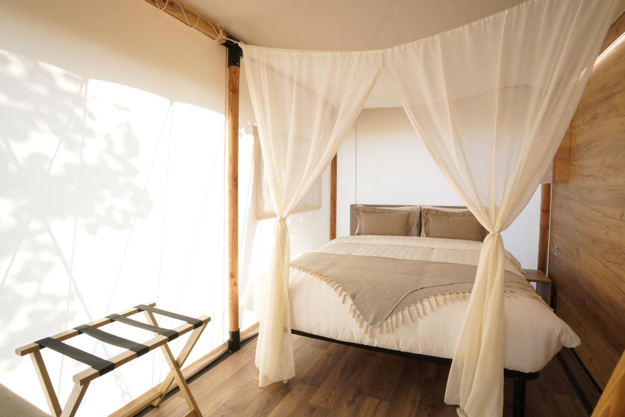 Bab Al Nojoum Hudayriyat Villas 阿布扎比 客房 照片